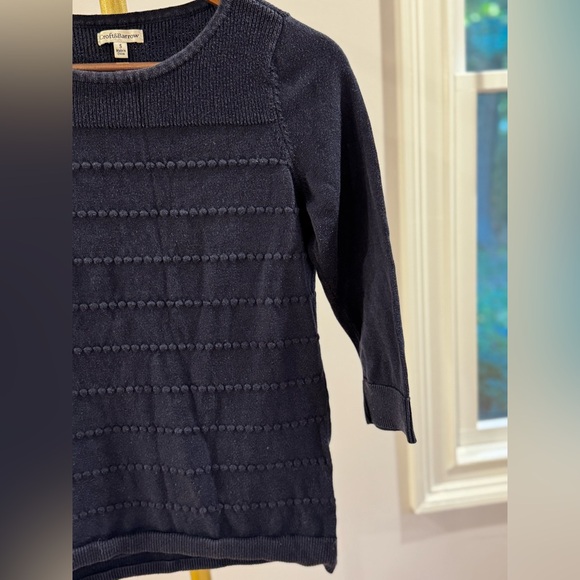 CROFT&BARROW β’ Midnight Blue Textured Knit Top - Picture 7 of 10